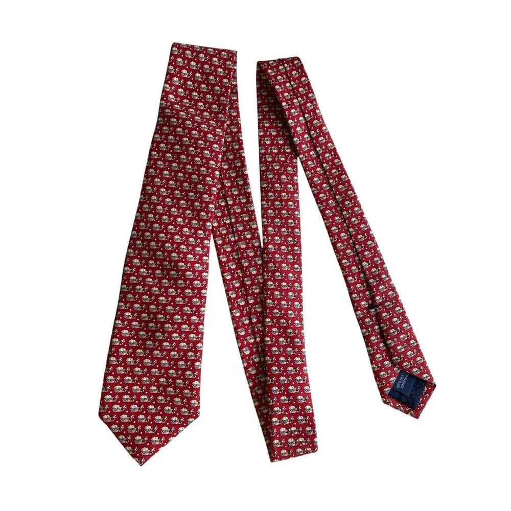 Vineyard Vines Tie Boy's Necktie Silk Red Whales 51 x 2-3/4 USA